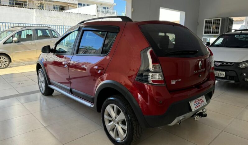 
								Renault Sandero  Stepway 1.6 full									