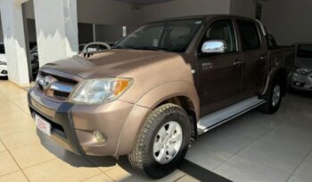 
									Toyota Hilux  3.0 SRV full								