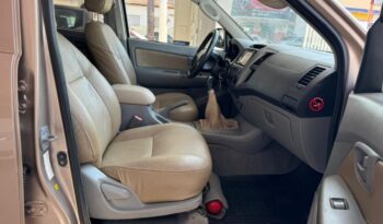 
									Toyota Hilux  3.0 SRV full								