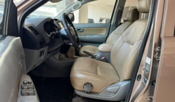 
									Toyota Hilux  3.0 SRV full								