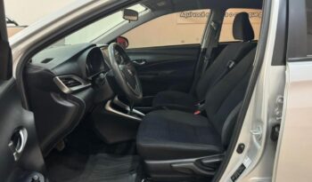 
									Toyota Yaris  1.5 XL full								