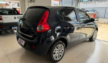 
									Fiat Palio  1.6 Essence full								