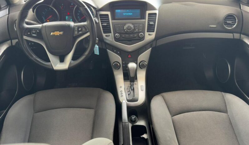 
								Chevrolet Cruze  1.8 LT full									