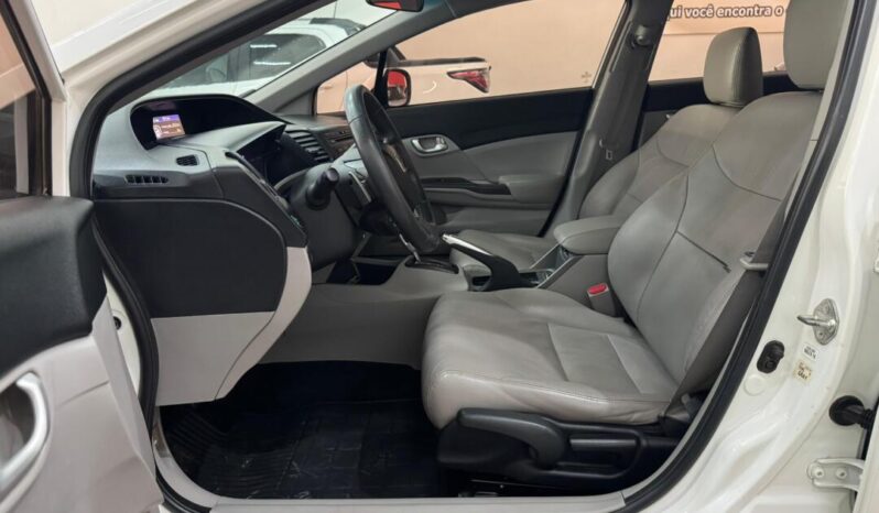 
								Honda Civic  2.0 LXR full									