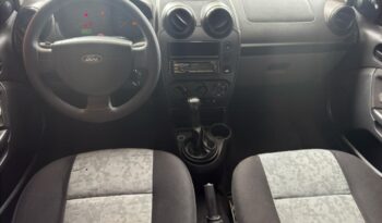 
									Ford Fiesta  1.6 Sedam Class full								