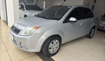 
									Ford Fiesta  1.6 Sedam Class full								