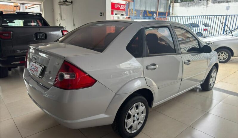 
								Ford Fiesta  1.6 Sedam Class full									