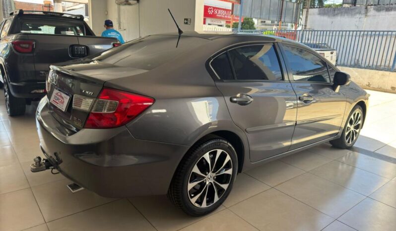 
								Honda Civic  2.0 LXR full									
