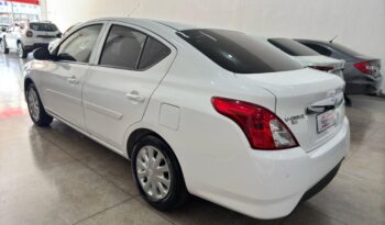 
									Nissan Versa  1.6 V-drive full								