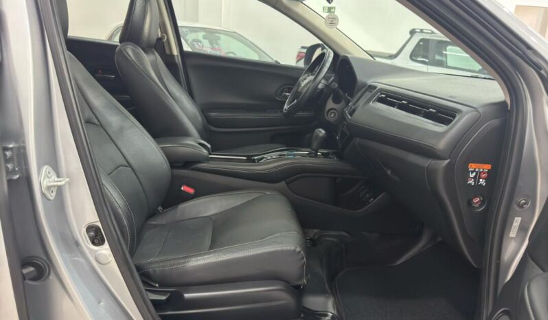 
								Honda HRV  1.8 full									