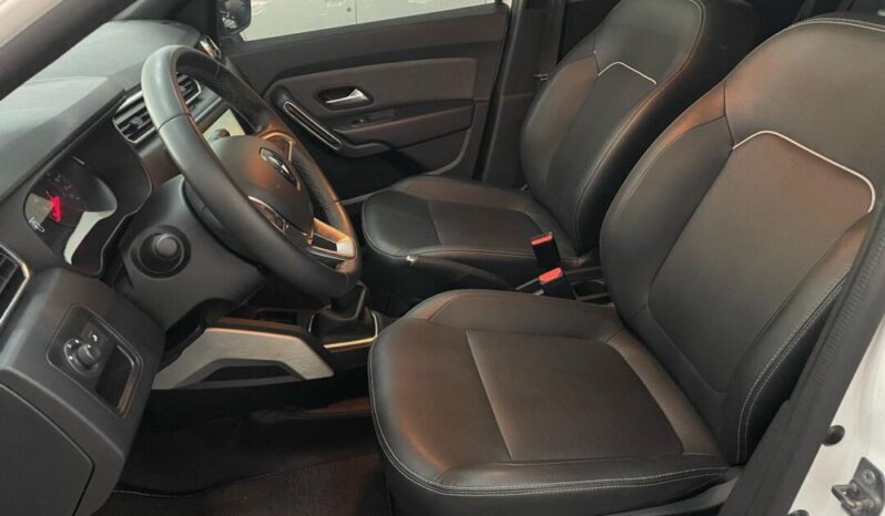 
								Renault Duster  1.6 Iconic full									