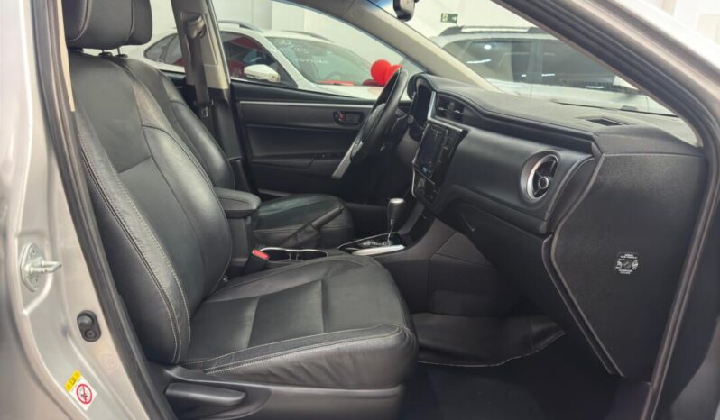 
								Toyota Corolla  2.0 XEI full									