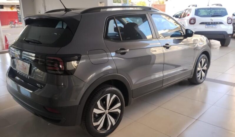 
								Volkswagen T-Cross  200 TSI full									