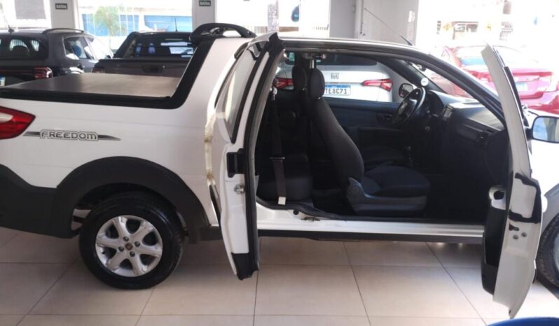 
								Fiat Strada  1.4 Freedom CD full									