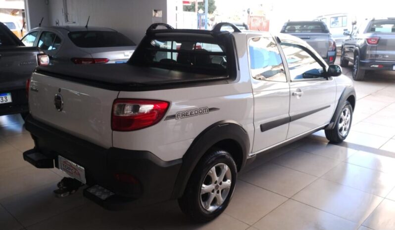 
								Fiat Strada  1.4 Freedom CD full									