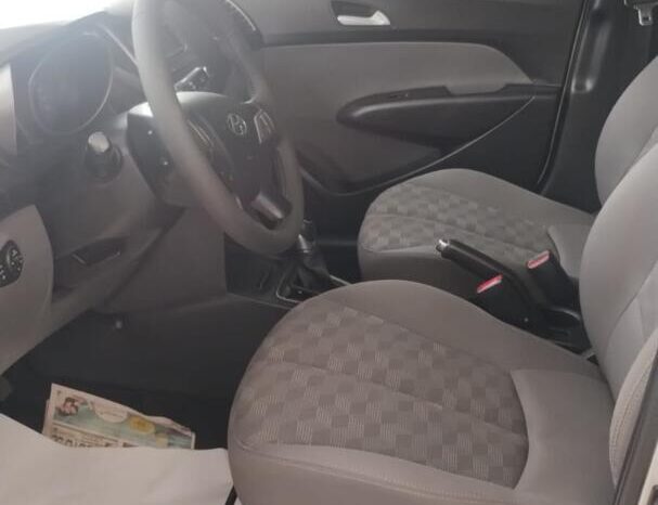 
								Hyundai HB20  1.6 Premiere full									