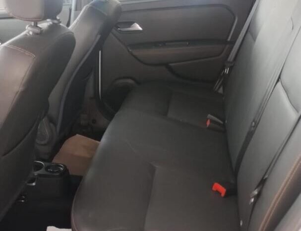 
								Renault Duster Oroch  1.3 Outsider full									