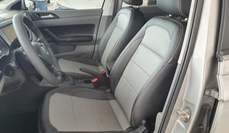 
								Volkswagen Polo  1.0 Confortline full									