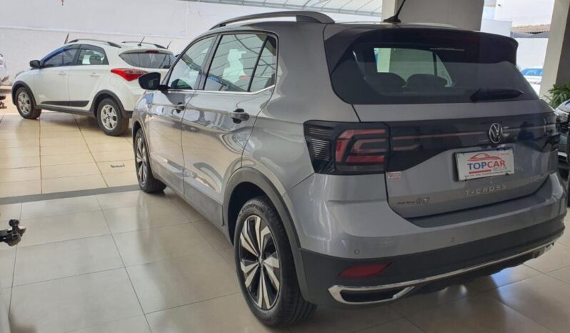 
								Volkswagen T-Cross  1.4 full									