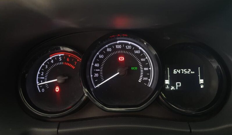 
								Renault Duster  1.6 full									