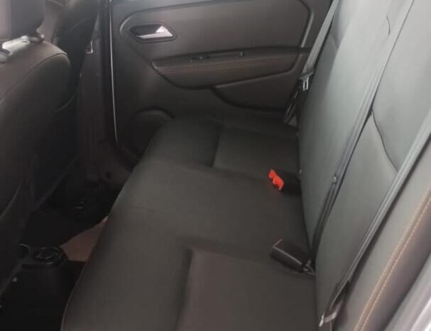 
								Renault Duster Oroch  1.3 Outisid full									