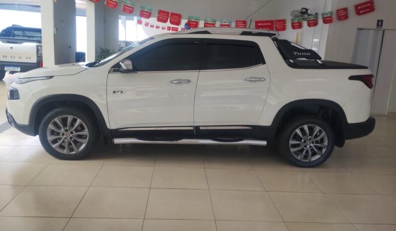 
								Fiat Toro  2.0 Ranch full									