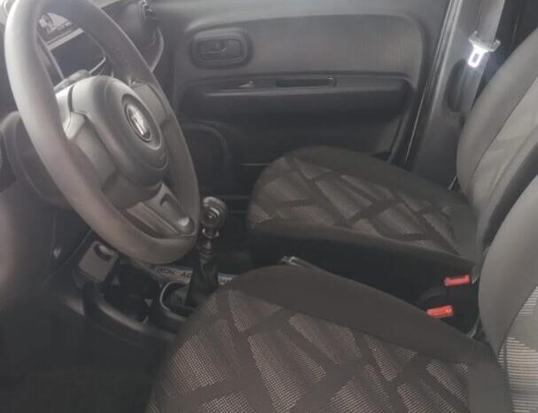 
								Fiat Mobi  1.0 Like full									