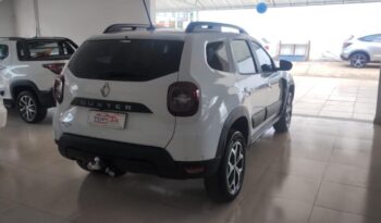 
									Renault Duster  1.6 Iconic full								
