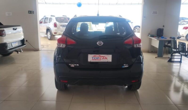 
								Nissan Kicks  1.6 SV full									
