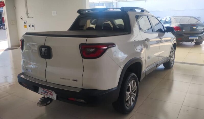 
								Fiat Toro  1.8 Freedom full									