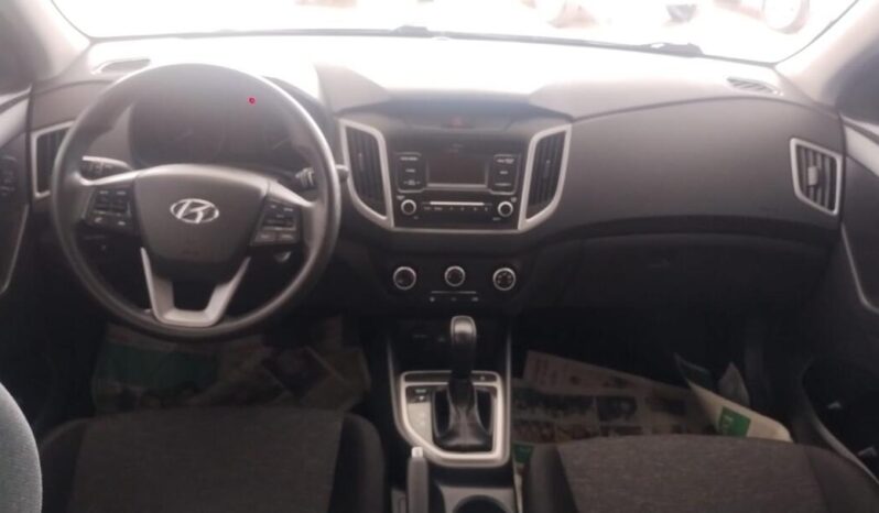 
								Hyundai Creta  1.6 Smart full									