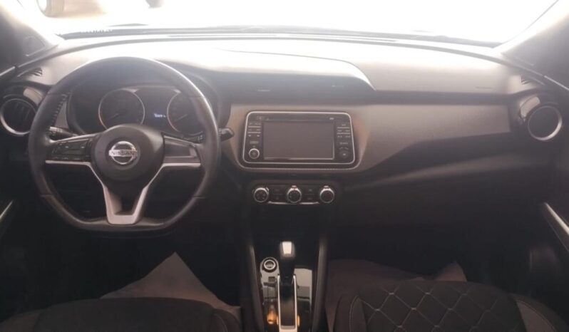 
								Nissan Kicks  1.6 SV full									