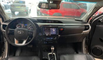 
									Toyota Hilux  2.8 SRX 4X4 full								