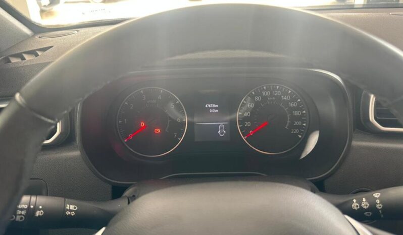
								Renault Duster  1.6 Iconic full									