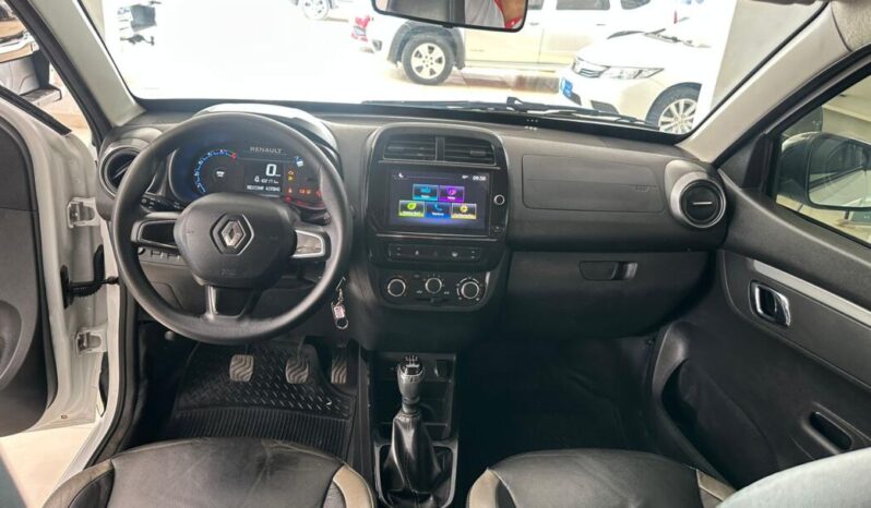 
								Renault Kwid  1.0 Like full									