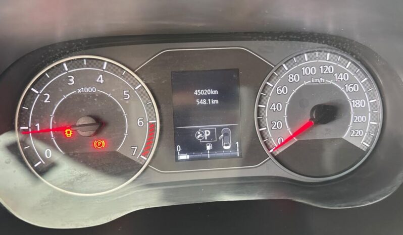 
								Renault Duster  1.3 Iconic Plus TCE full									