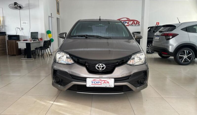 
								Toyota Etios  1.5 X Plus full									