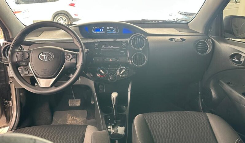 
								Toyota Etios  1.5 X Plus full									