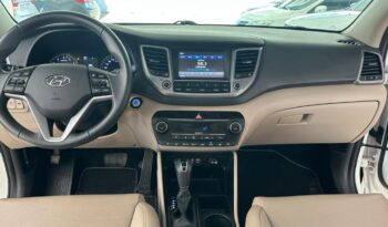 
									Hyundai Tucson  1.6 Turbo full								