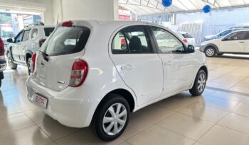 
									Nissan March  1.0 full								