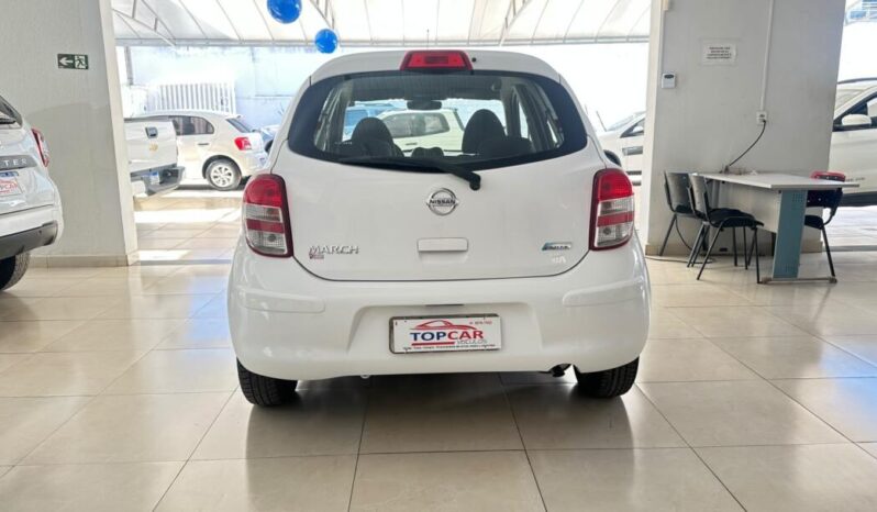 
								Nissan March  1.0 full									