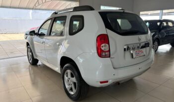 
									Renault Duster  1.6 full								