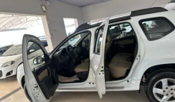 
									Renault Duster  1.6 full								