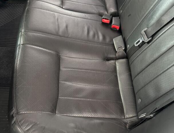 
								Nissan Versa  1.6 Unique full									