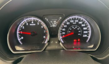 
									Nissan Versa  1.6 Unique full								