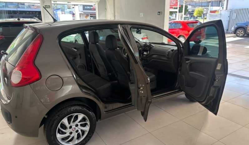 
								Fiat Palio  1.0 Attractiv full									