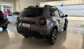 
									Renault Duster  1.6 Iconic full								
