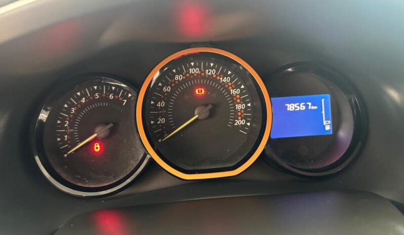 
								Renault Sandero  1.6 full									