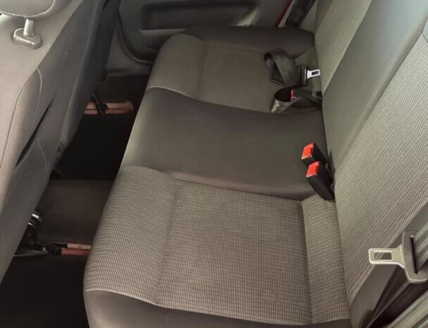 
								Volkswagen Gol  1.0 G6 full									