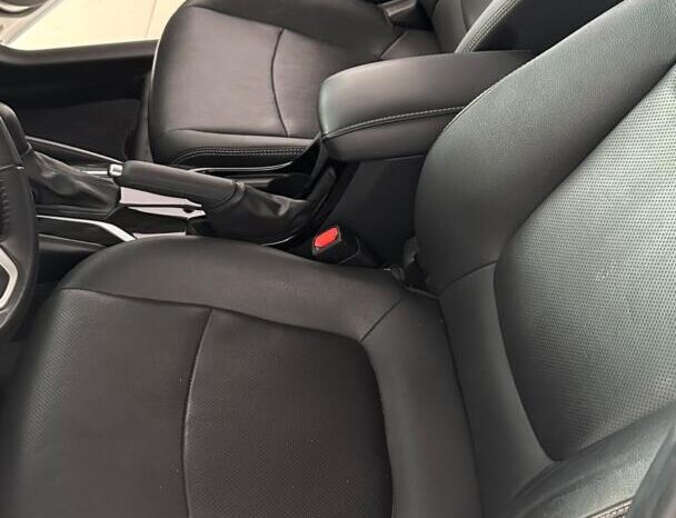 
								Toyota Corolla  2.0 XEI full									